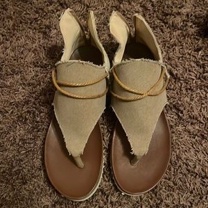 Super Cute Tan Sandals